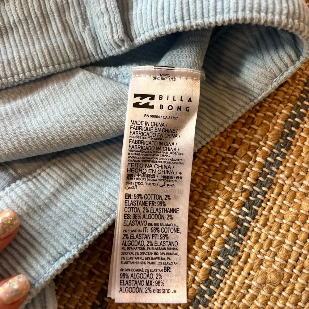 NWOT Billabong Light Blue Corduroy High Waist Women's Shorts - Picture 9 of 9
